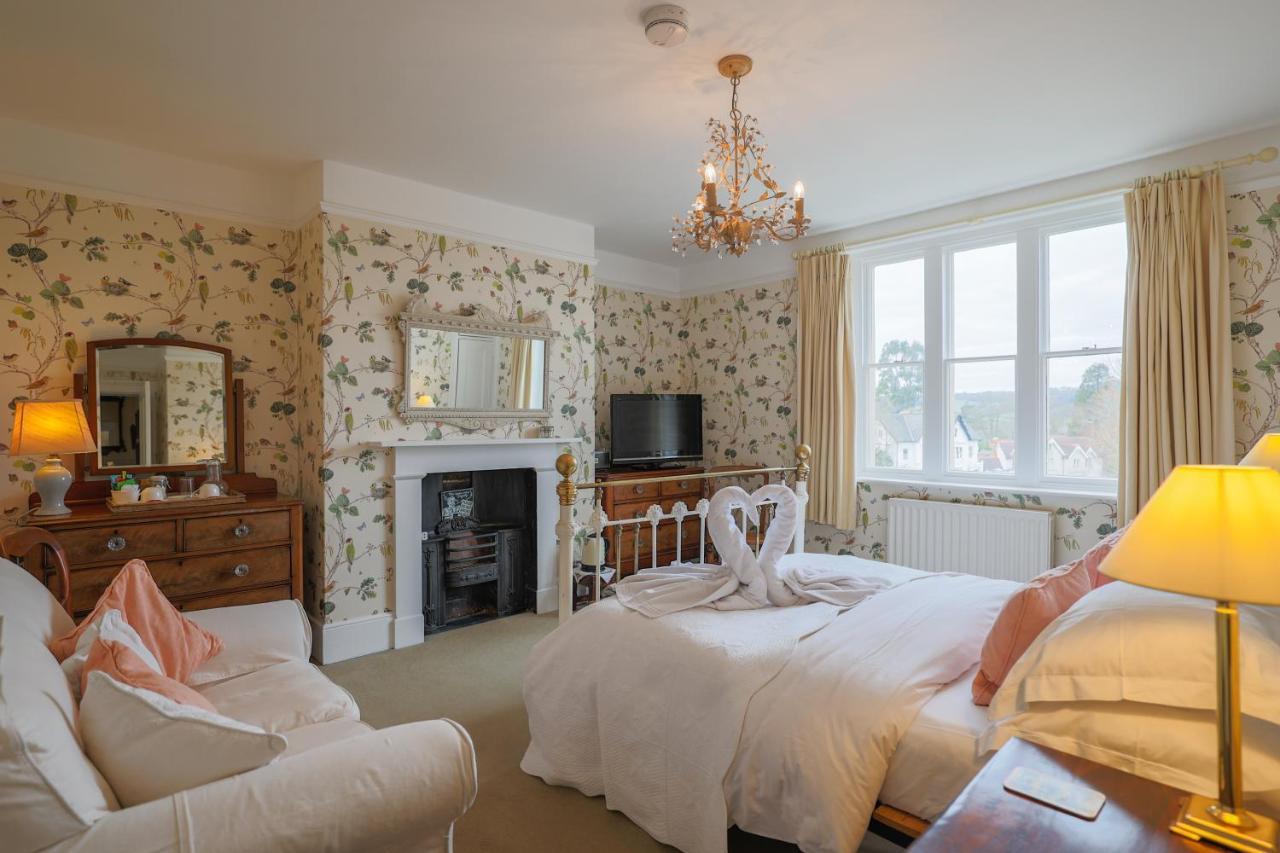The Waltons Bed and Breakfast Ντόρκινγκ Εξωτερικό φωτογραφία